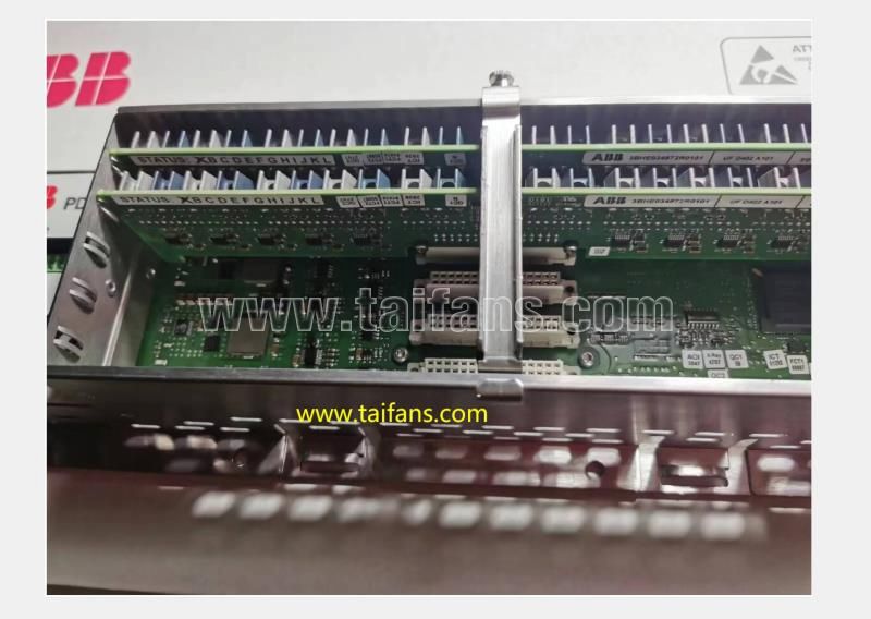 ABB high voltage inverter ACS580 motherboard interface board fiber optic board 3BHE034872R0101